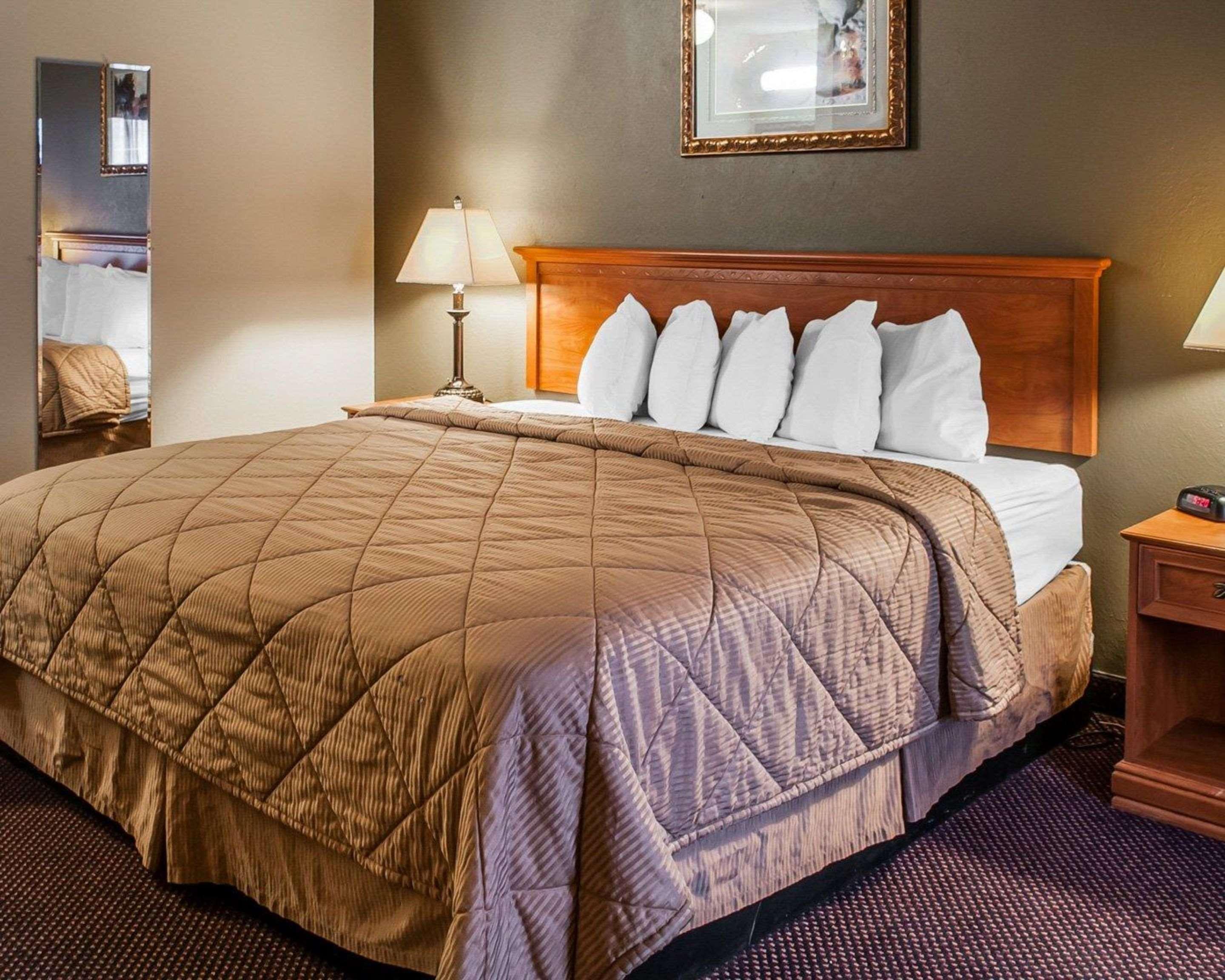 Rodeway Inn Espanola Εξωτερικό φωτογραφία