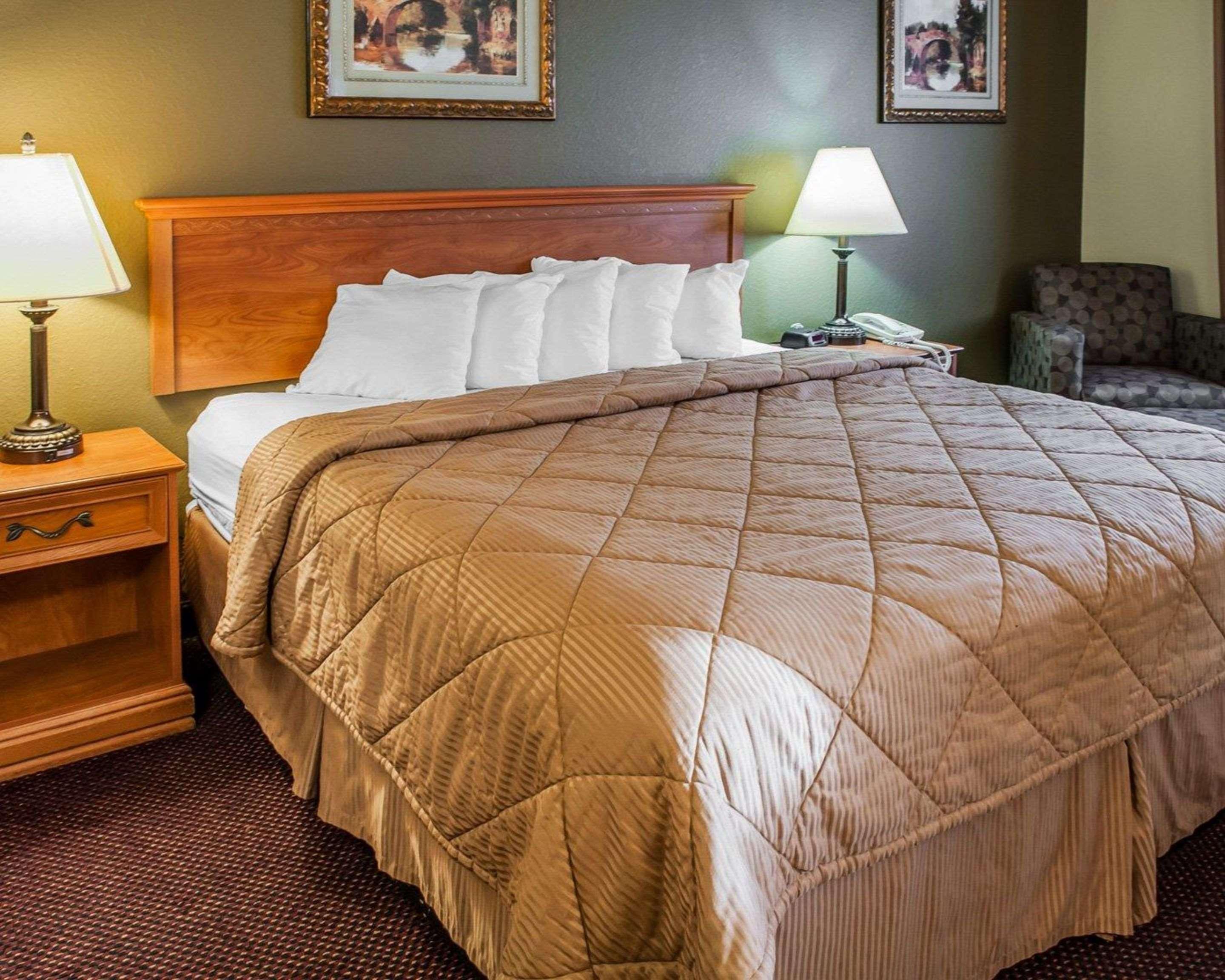 Rodeway Inn Espanola Εξωτερικό φωτογραφία
