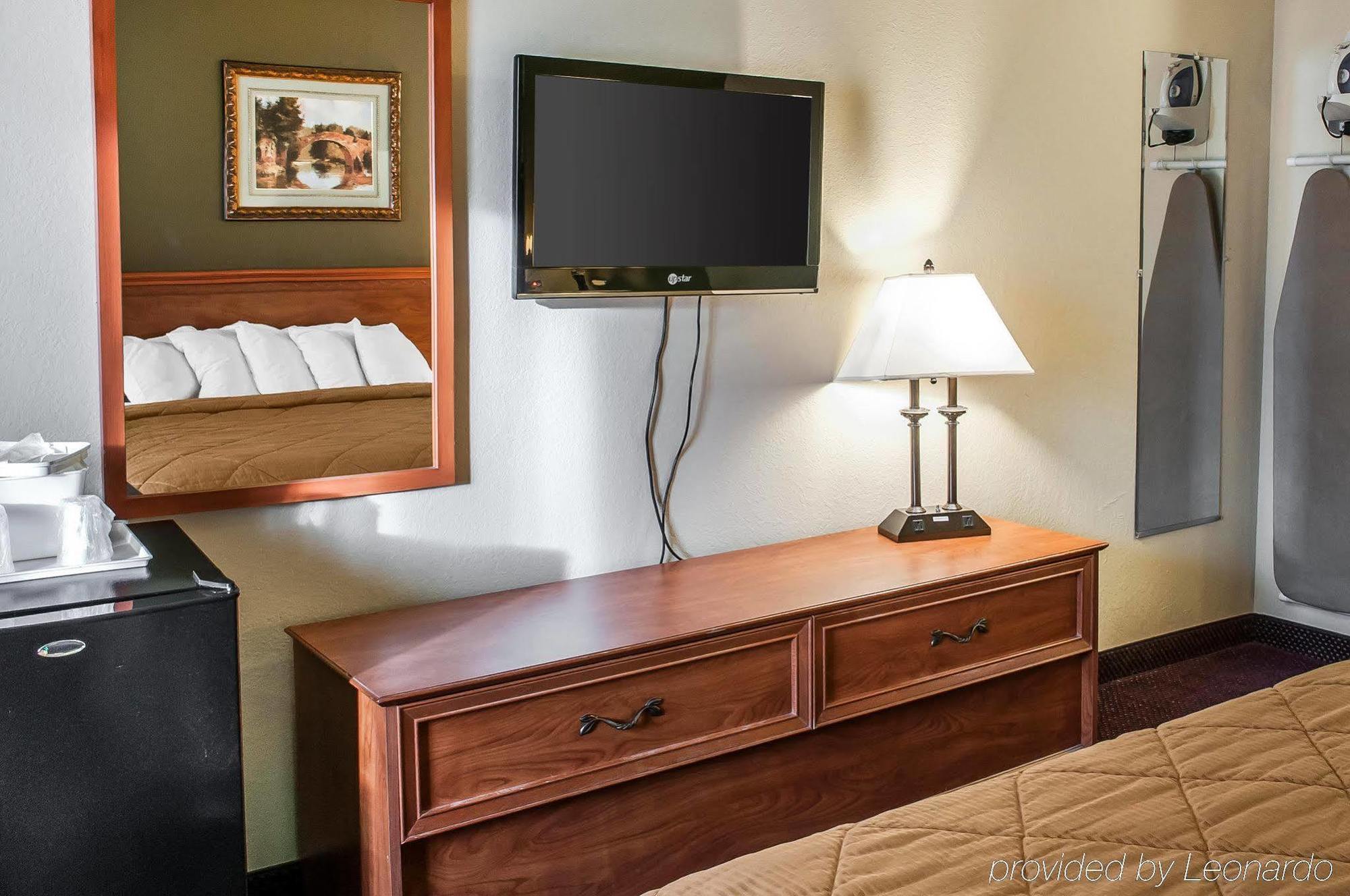 Rodeway Inn Espanola Εξωτερικό φωτογραφία